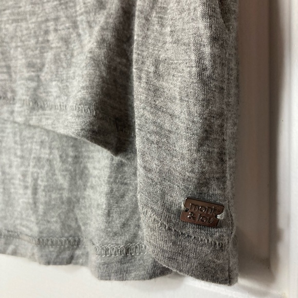 Monk & Lou Soft Oversized Tank Top - Picture 4 of 7